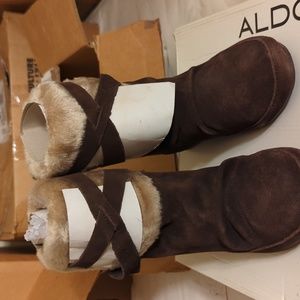 Aldo Liebrecht Brown hidden wedge booties fur lined very comfortable suede 3 in